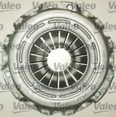 Комплект сцепления VALEO 826218 Комплект сцепления VALEO 826218