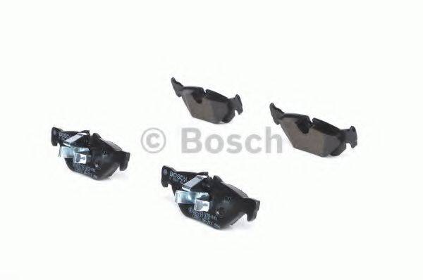 Комплект тормозных колодок, дисковый тормоз BOSCH 0 986 494 272 Комплект тормозных колодок, дисковый тормоз BOSCH 0 986 494 272